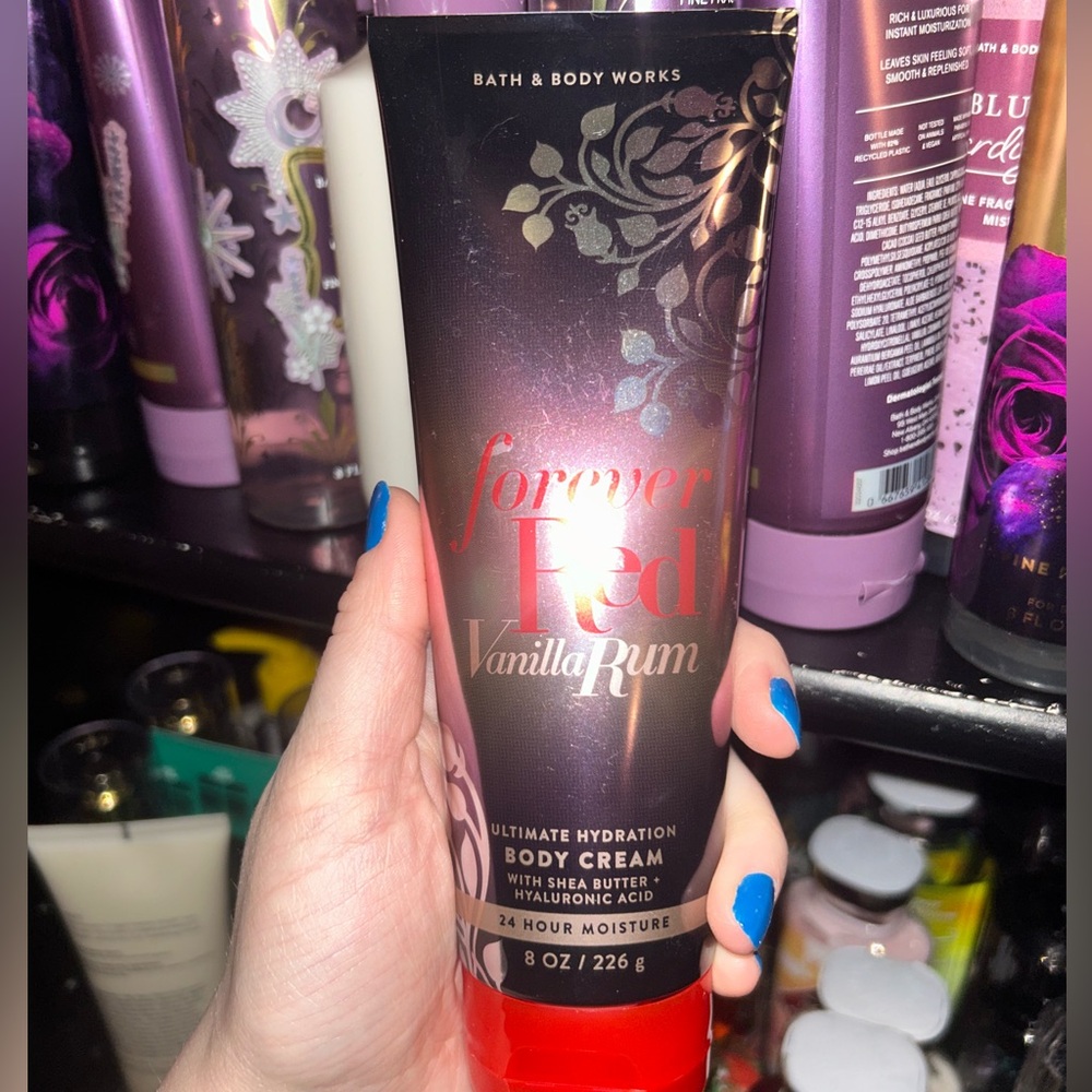 Bath and Body Works Forever Red Vanilla Rum Body Cream